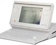 Macintosh Portable (2)