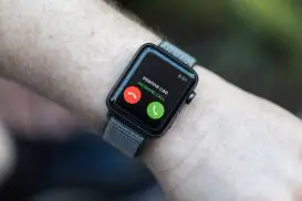 Apple Watch Chamando - Cor Preta